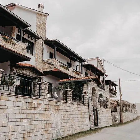 Apartment Obrava Double With Balcony Overlooking The Inner Courtyard Kotronion (Trikala)