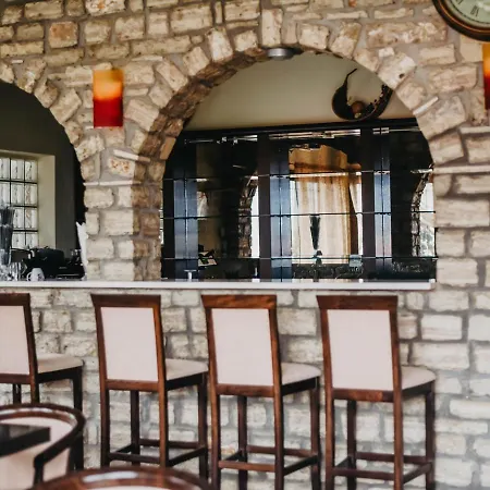 Apartment Obrava Double With Balcony Overlooking The Inner Courtyard Kotronion (Trikala)